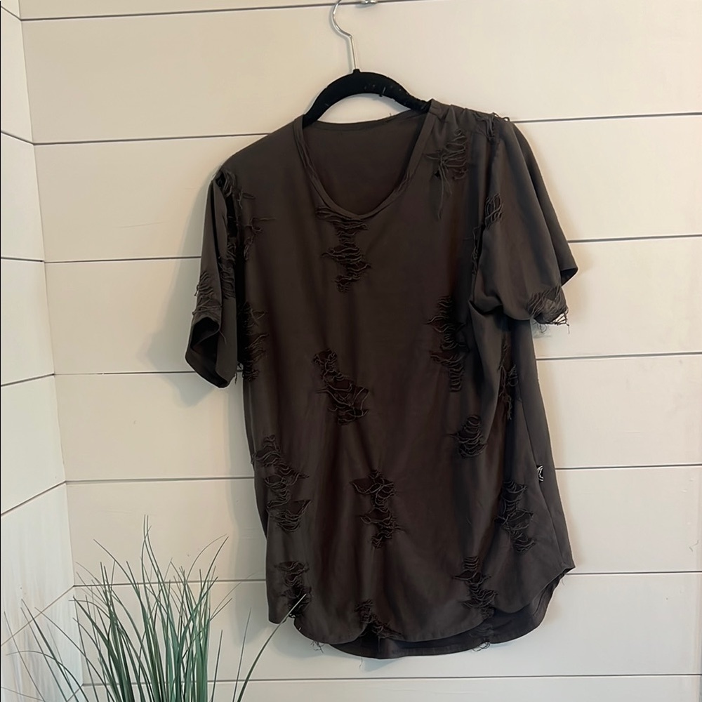 Distressed grey Short Sleeve Tee